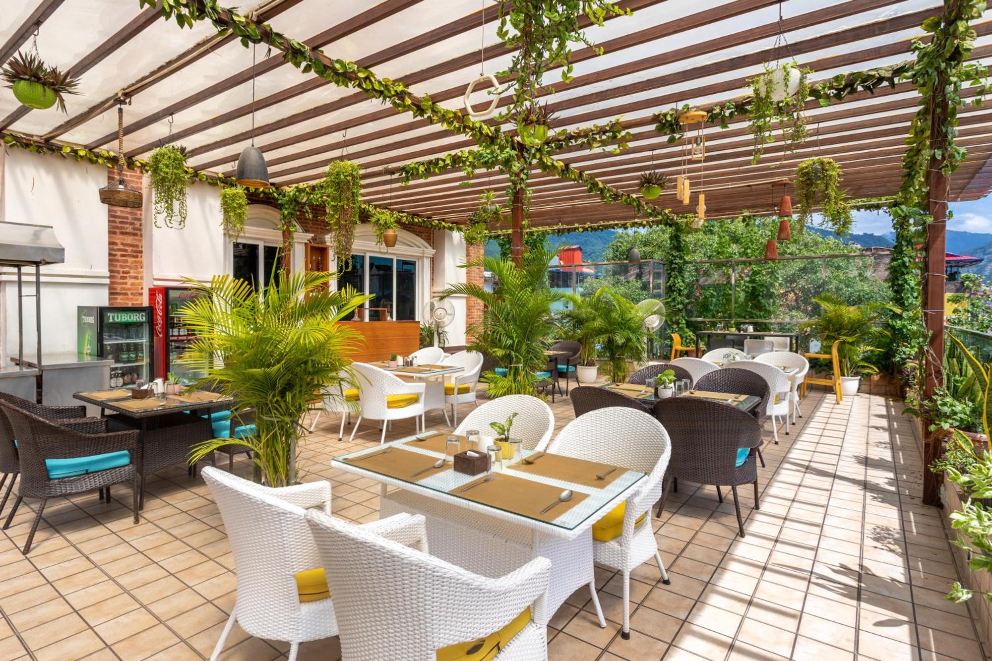 Dream International Hotel Rummindei Zewnętrze zdjęcie